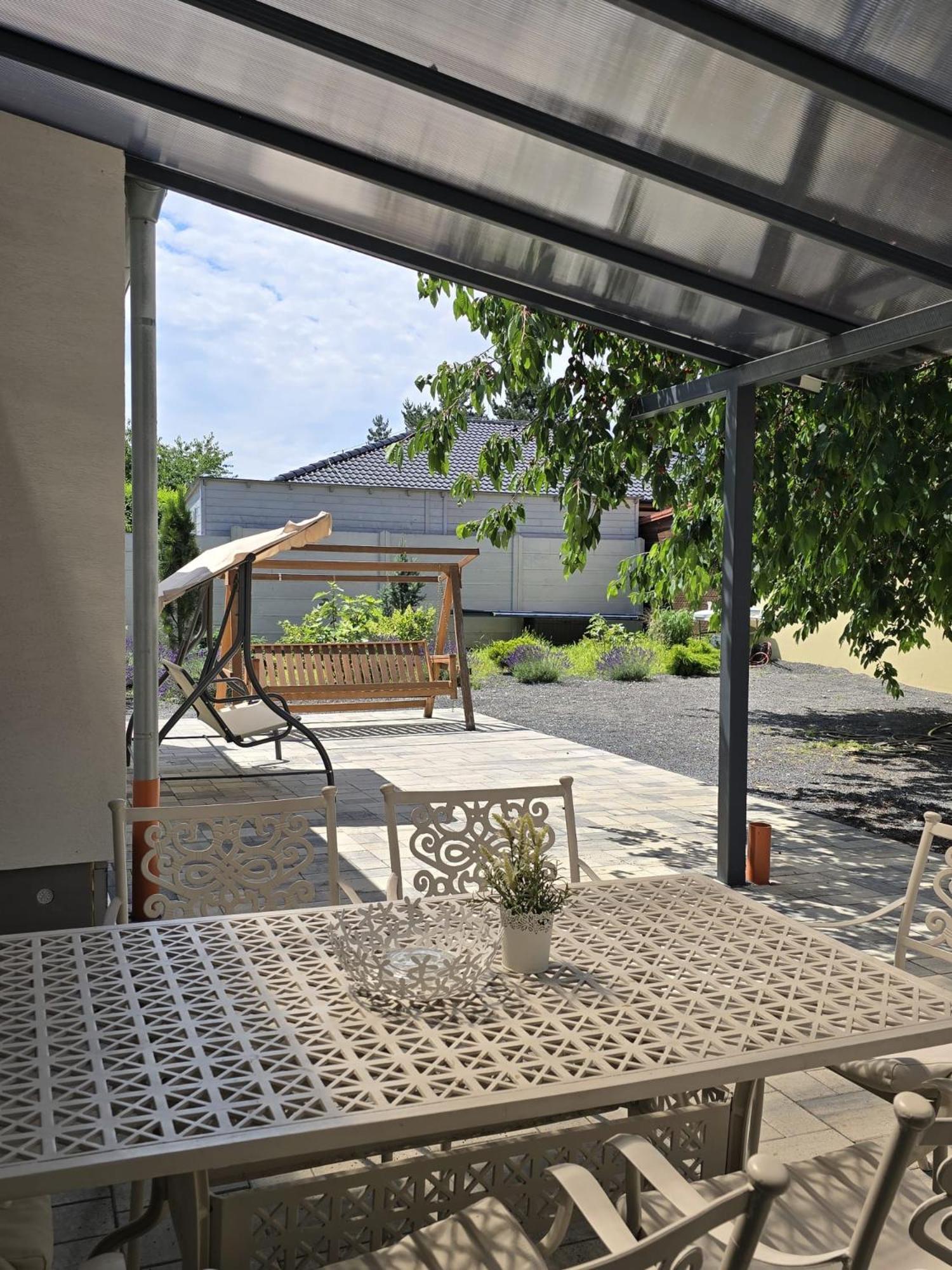 Apartmany Centro & Jacuzzi Piest'any Extérieur photo